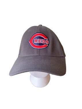 Cincinnati‎ Reds Gray MLB Baseball Hat Cap Size Medium - Large